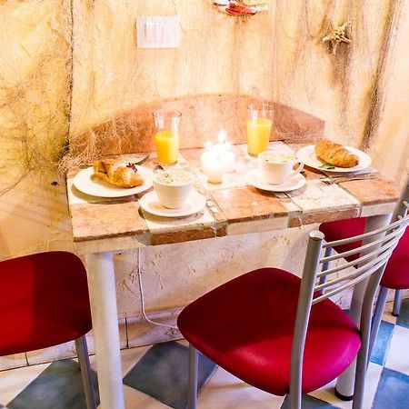Cosy Little Love Nest In بيران الغرفة الصورة