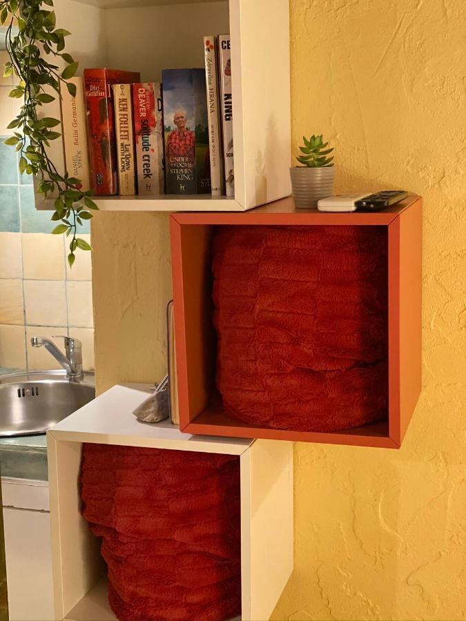 Cosy Little Love Nest In بيران المظهر الخارجي الصورة