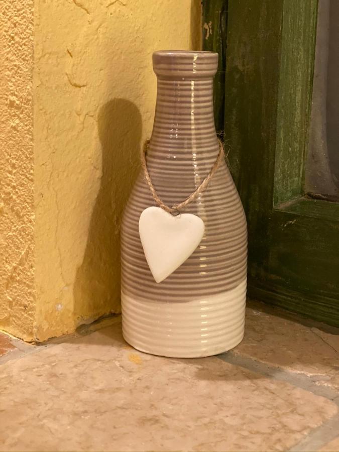 Cosy Little Love Nest In بيران المظهر الخارجي الصورة