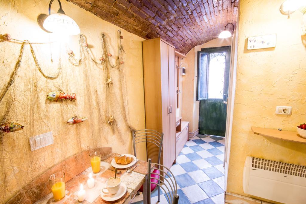 Cosy Little Love Nest In بيران الغرفة الصورة
