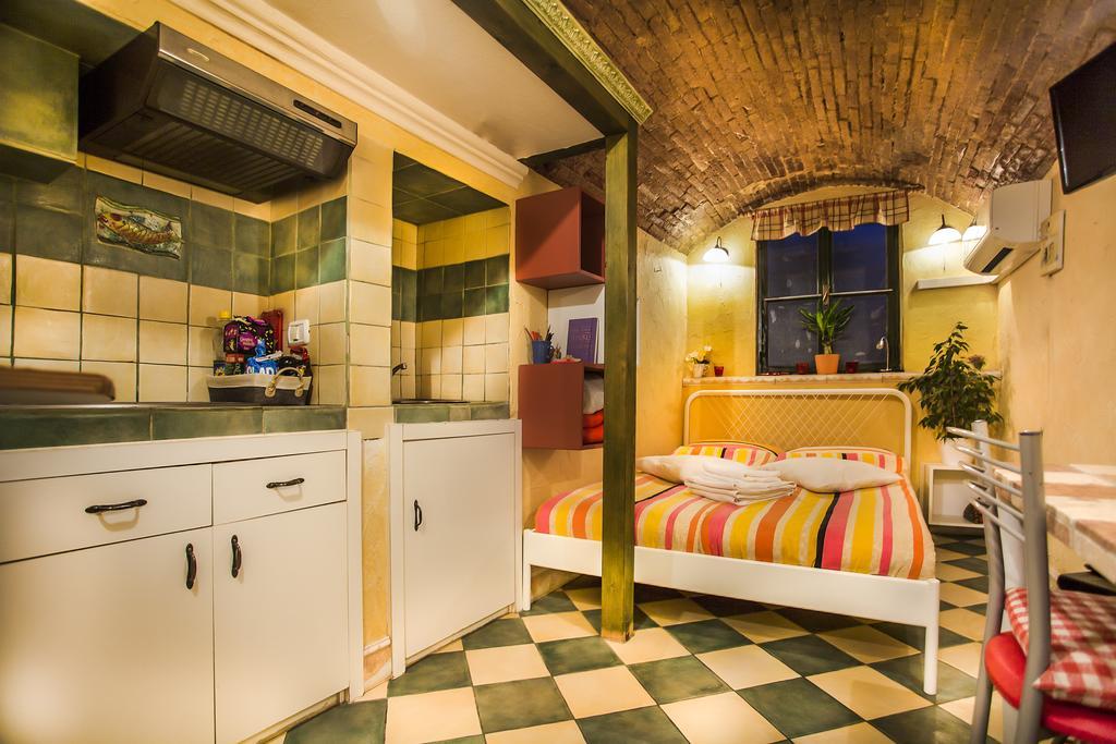Cosy Little Love Nest In بيران المظهر الخارجي الصورة